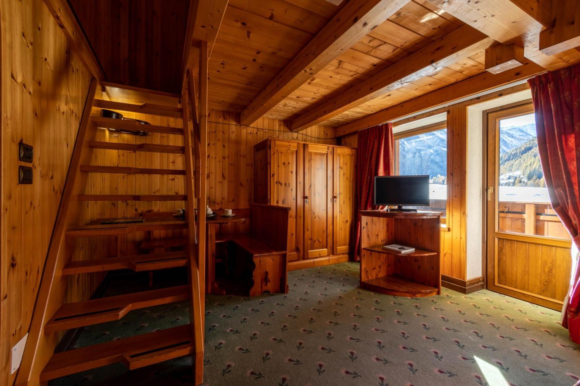 Hotel Bouton D'Or - Конье Экстерьер фото